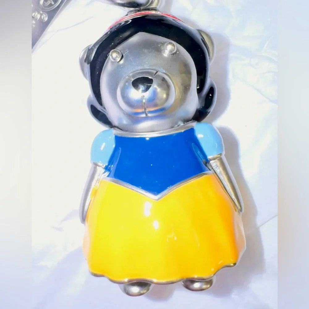 Coach Disney Princess Snow White Bear Keychain bag-charm Silver - NWT